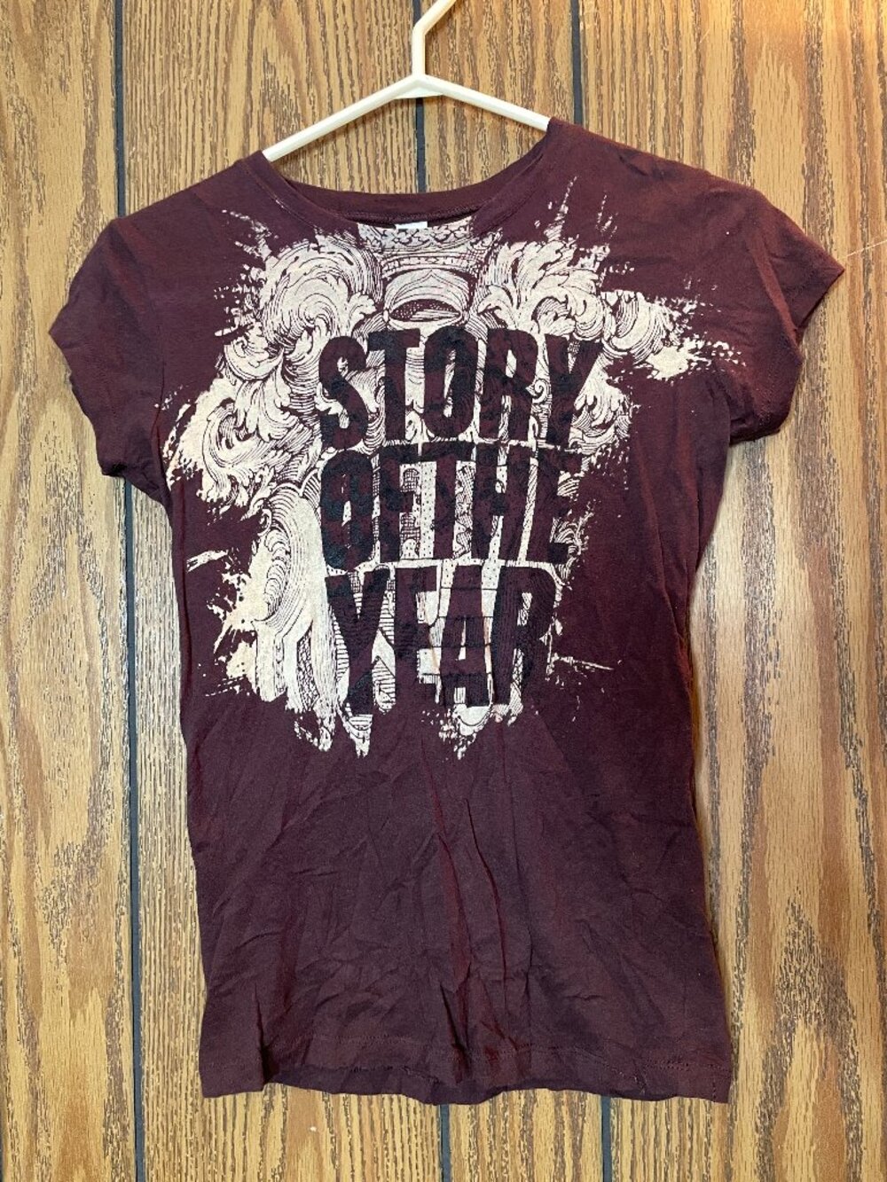 Story of the Year Brown Band T-Shirt Women's Medium *Never Worn*